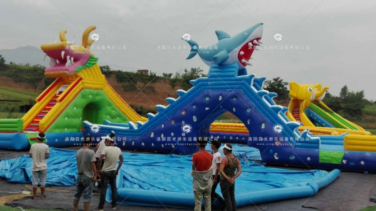 昌江龙鲨嬉水儿童乐园充气游泳池